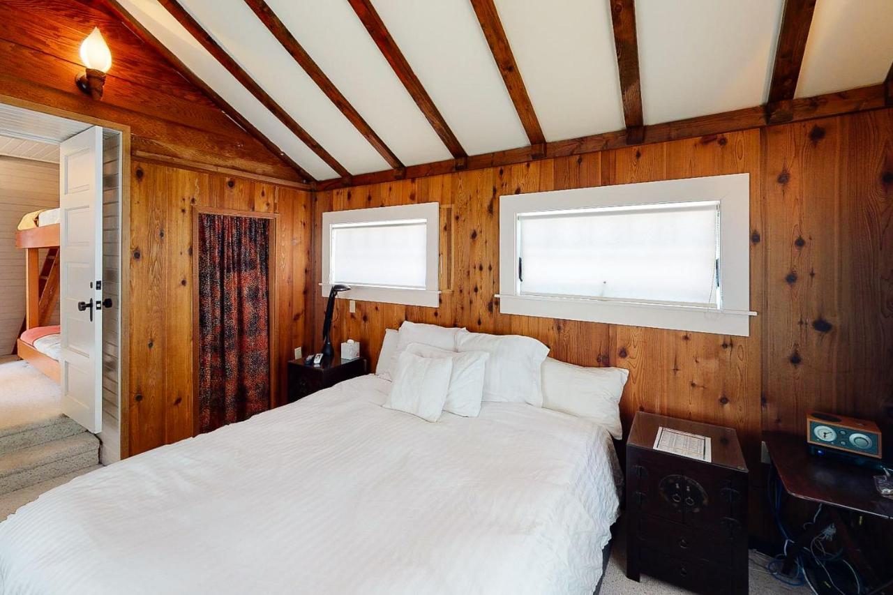 Wecoma Creekside Villa Lincoln City Luaran gambar